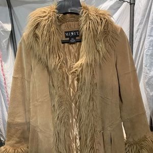 Women’s suede jacket beautiful condition  Never worn No Smoking no Pets